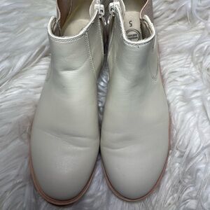 Elegant Cream Ankle Boots